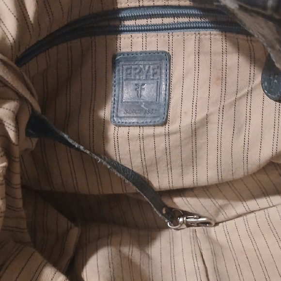 Rare Blue Frye Distressed Shoulder Bag - Picture 7 of 9